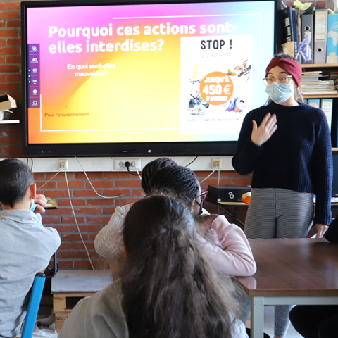 Sensibilisation déchet à l'école primaire Magnolias